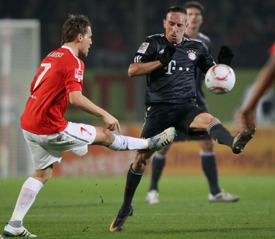 吸引了国内 吸引了国内